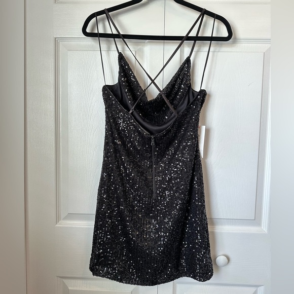 BARDOT Layla mini sequin dress black Sz.8 - Picture 2 of 3